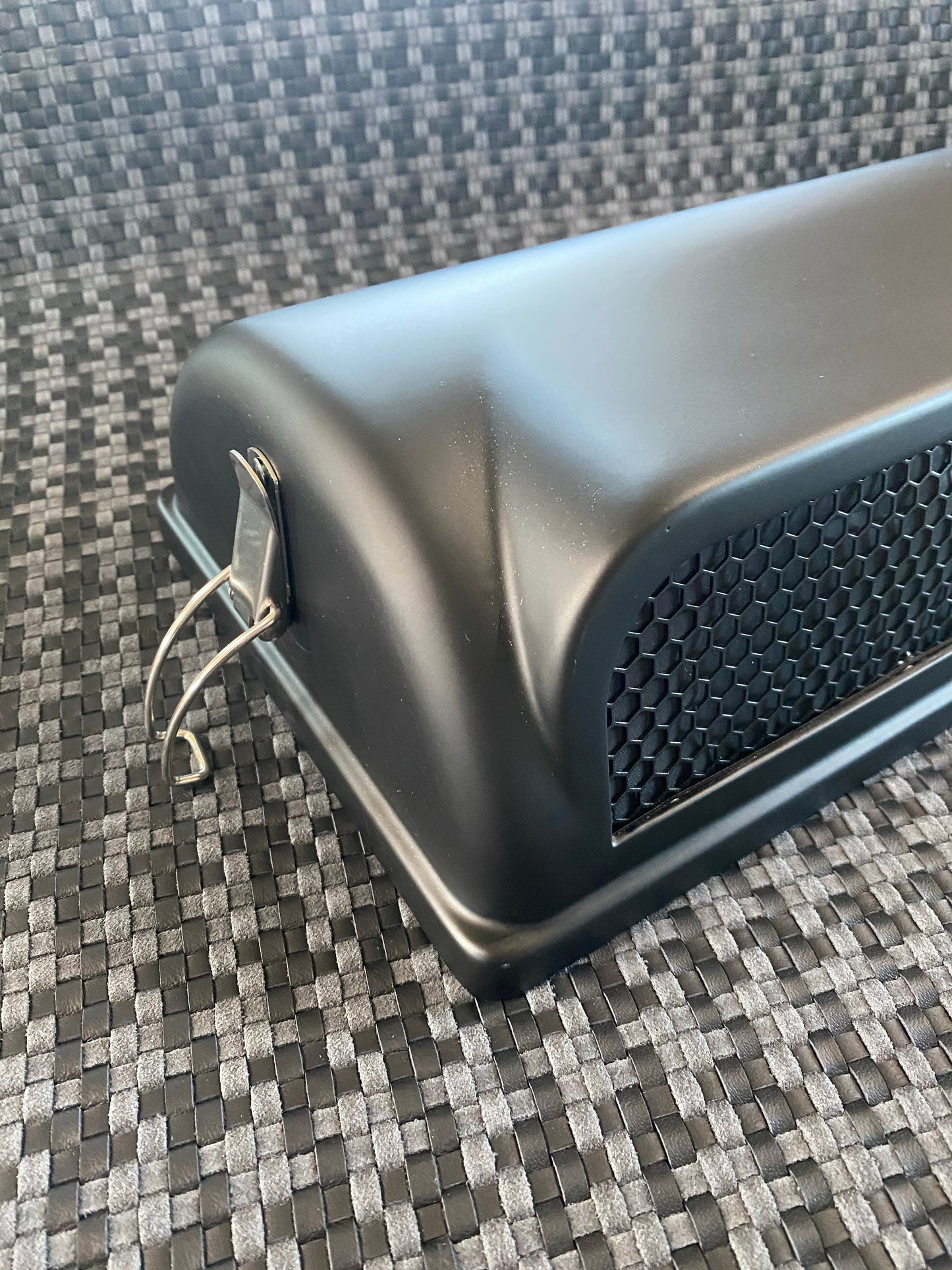 CIS Porsche 911 Air Filter Cover - Real Carbon Fiber