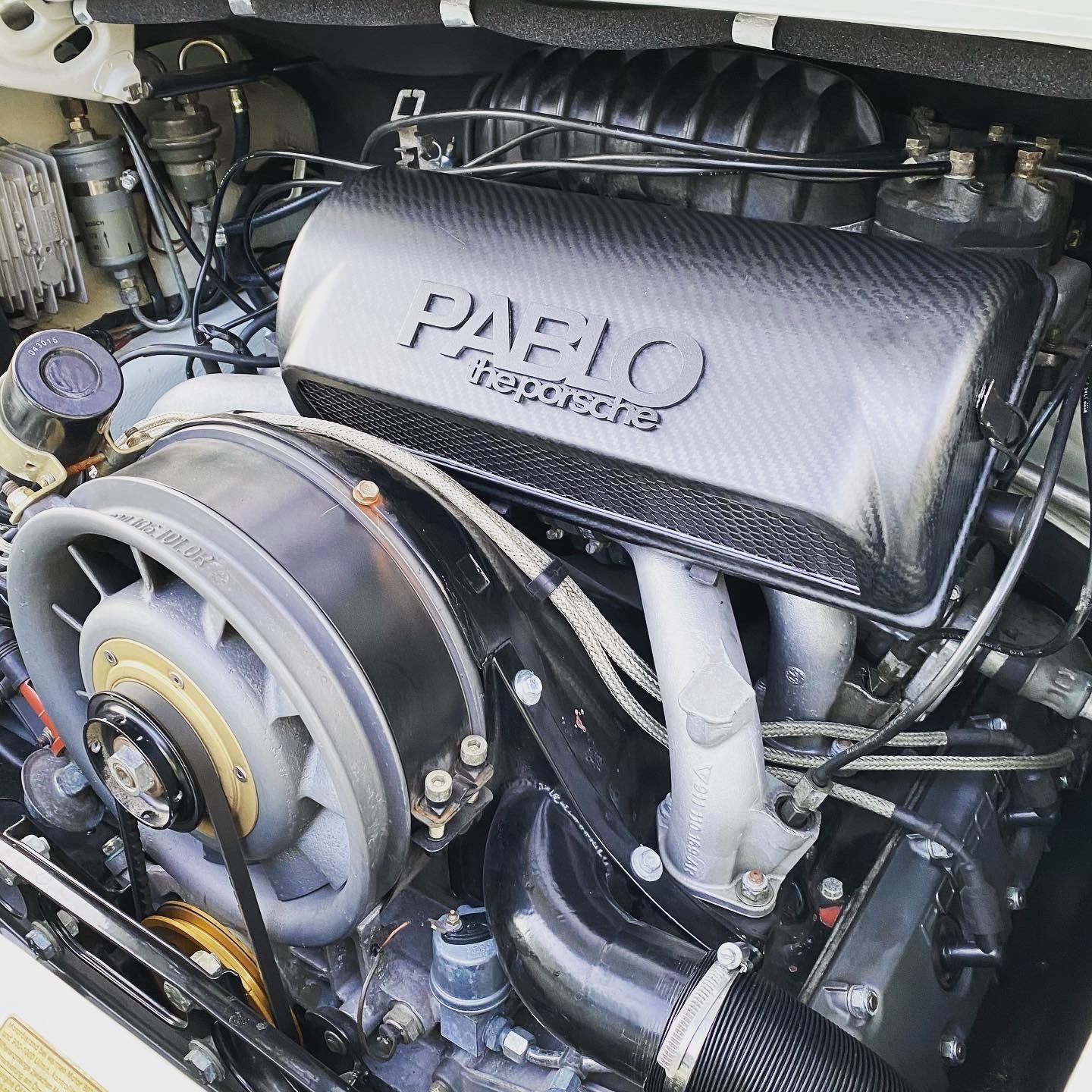 CIS Porsche 911 Air Filter Cover - Real Carbon Fiber